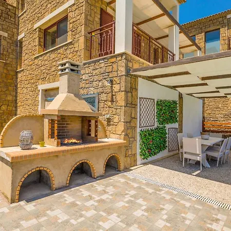 Petradi Vasilikos (Zakynthos)